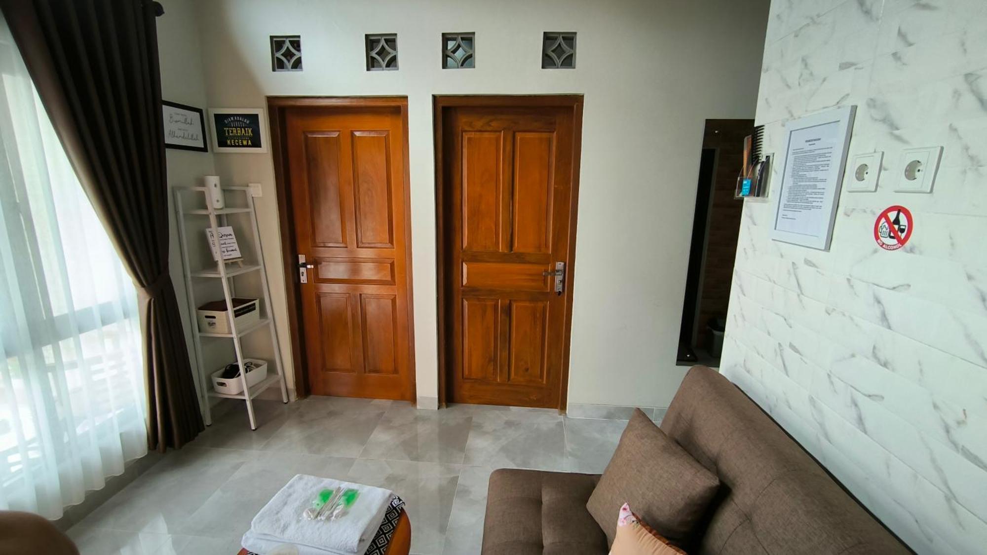Premier Homestay Syariah Kalasan Ngoại thất bức ảnh